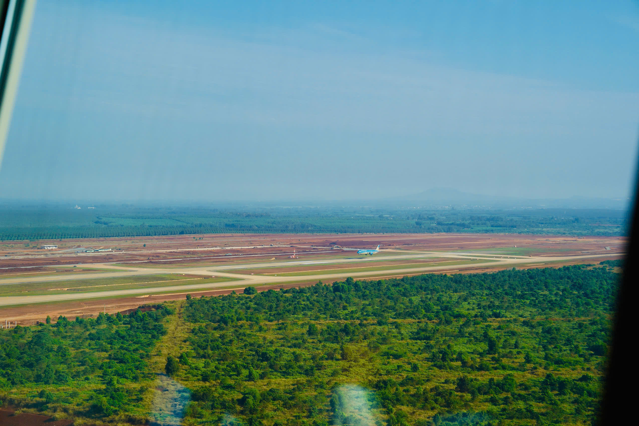 Long Thanh first flight-1