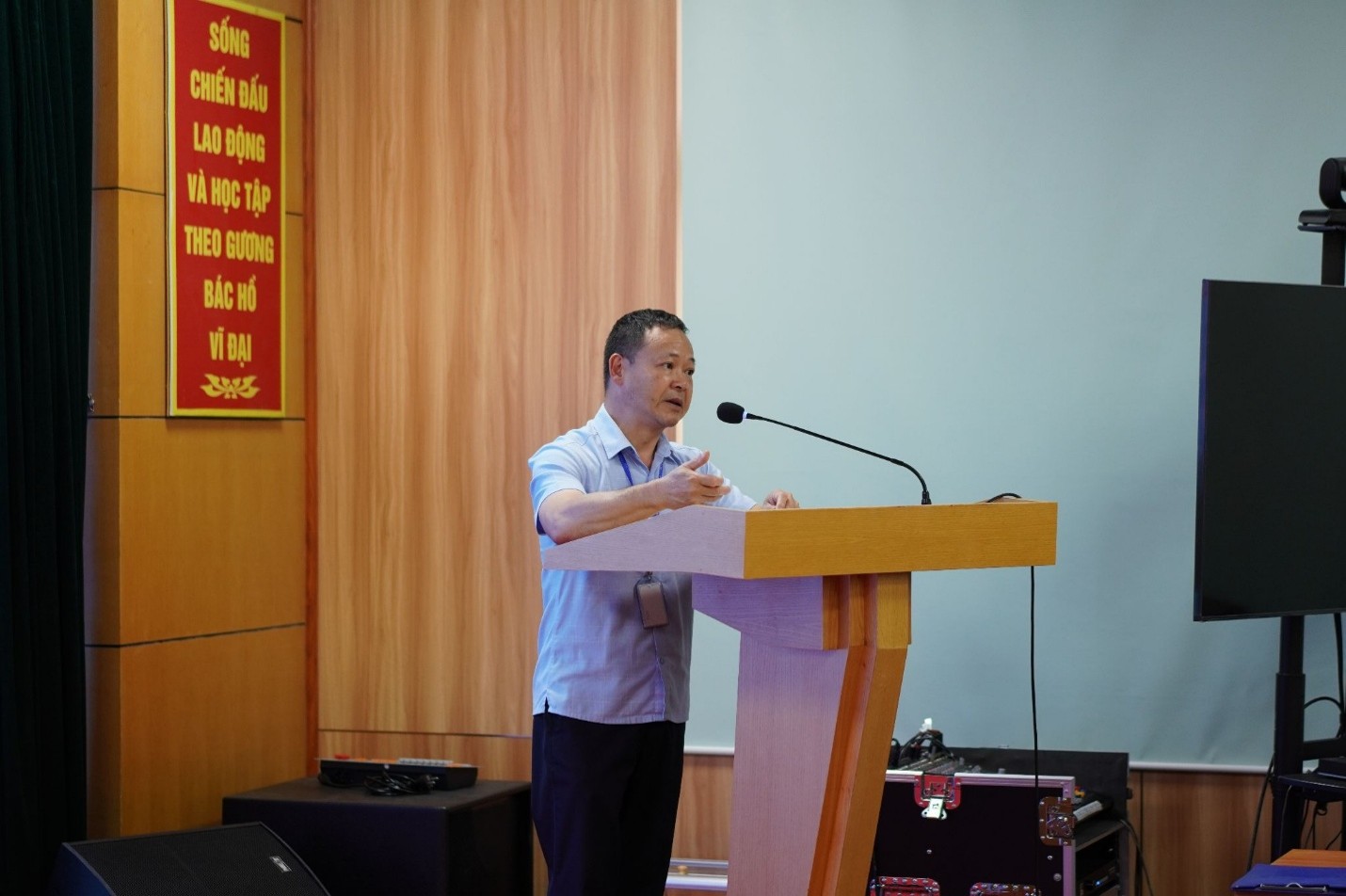 Picture3-103